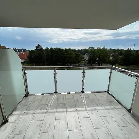 Sdh 1 Radzymin Comfortable Apartment Near Warsaw Exterior photo