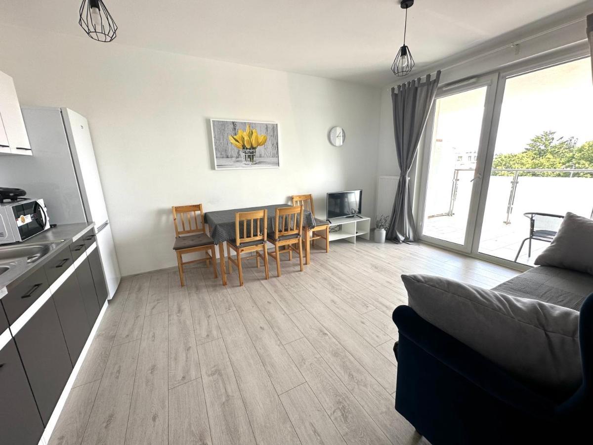 Sdh 1 Comfortable Near Warsaw Apartment *